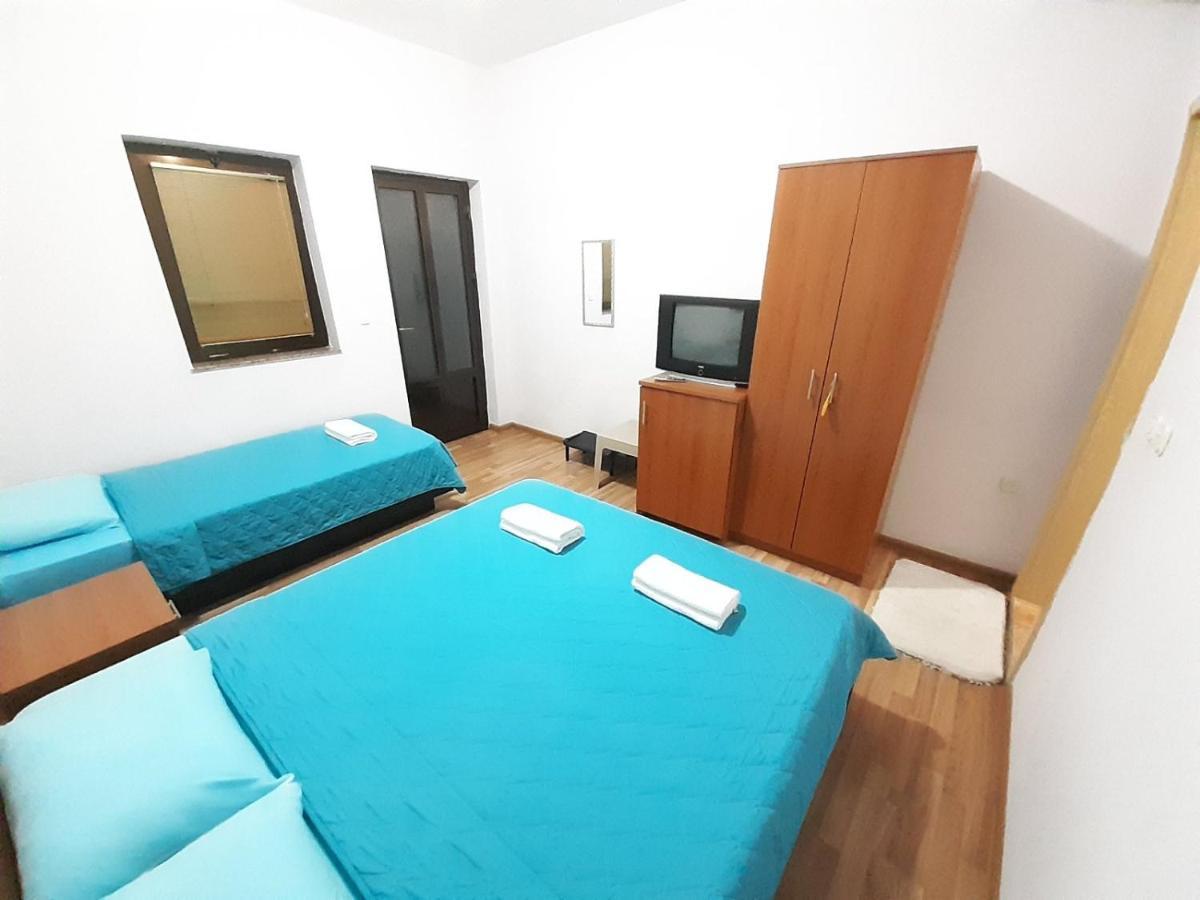 Studio Apartments Oleg Охрид Екстер'єр фото