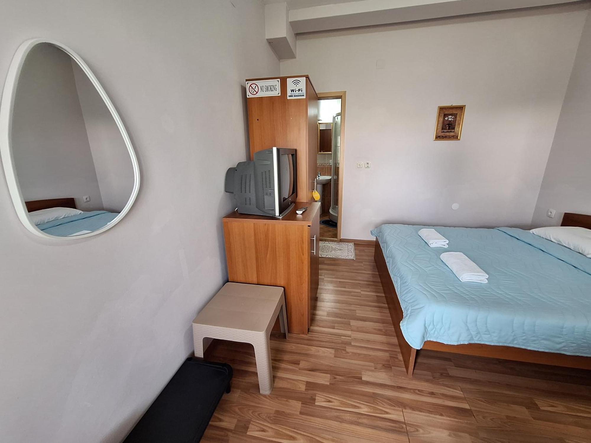 Studio Apartments Oleg Охрид Екстер'єр фото